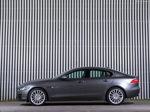 jaguar xe pic #144615