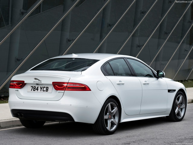 jaguar xe pic #144629