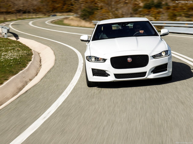 jaguar xe pic #144647