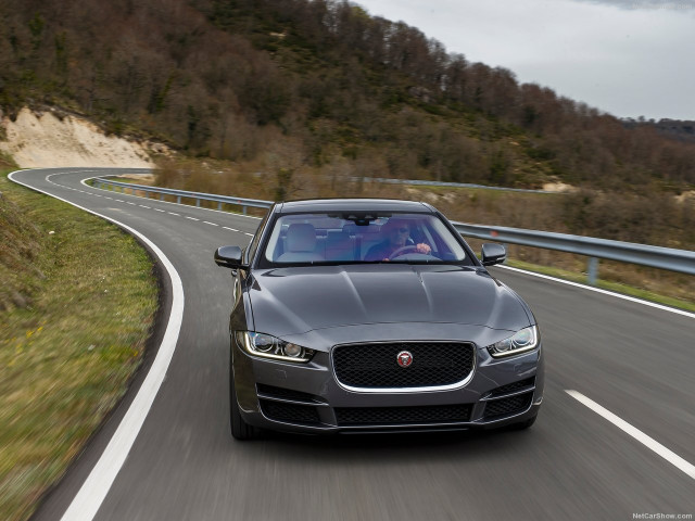 jaguar xe pic #144649