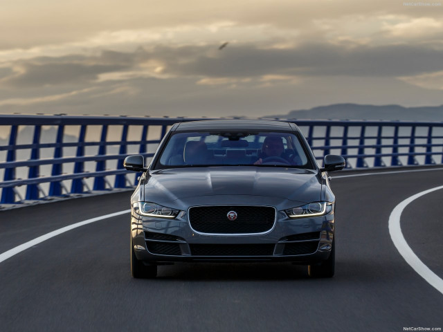 jaguar xe pic #144671