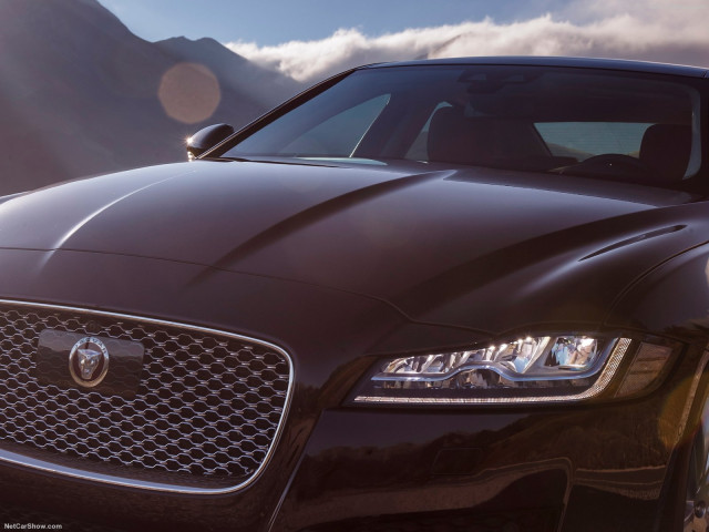 jaguar xf pic #150154