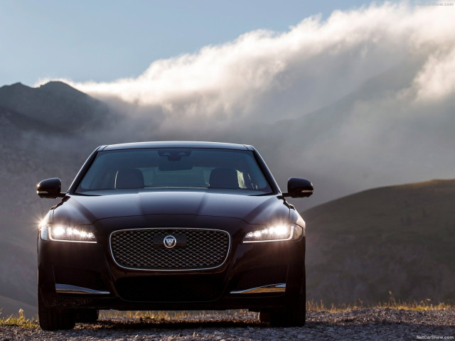 jaguar xf pic #150180