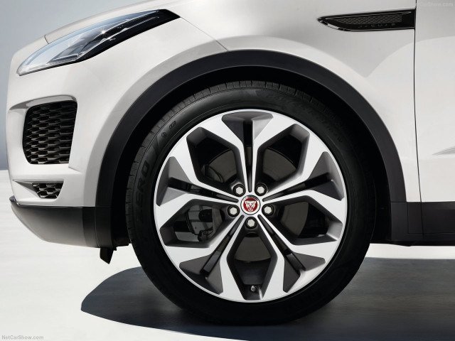 jaguar e-pace pic #179569