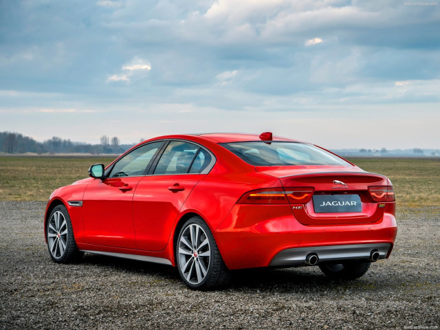 jaguar xe pic #187947