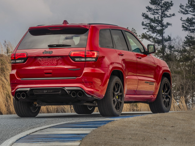 jeep grand cherokee trackhawk pic #176484