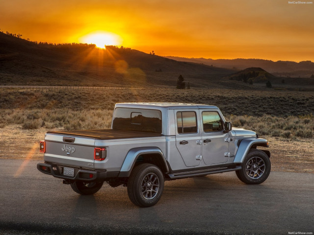 jeep gladiator pic #192432