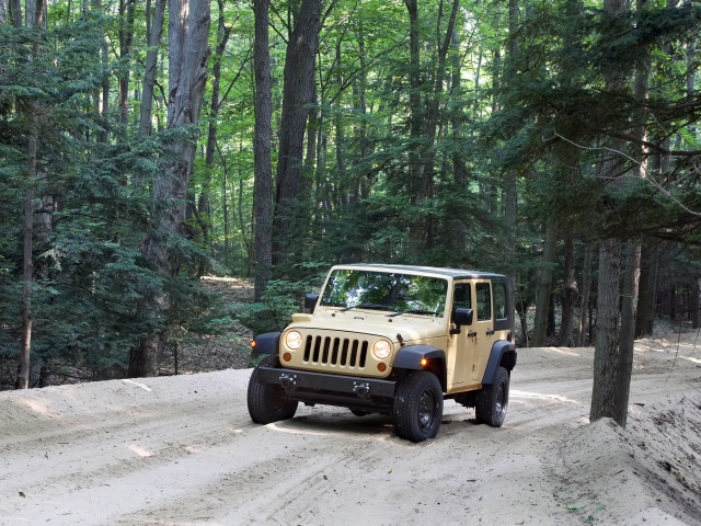 jeep j8 pic #50361