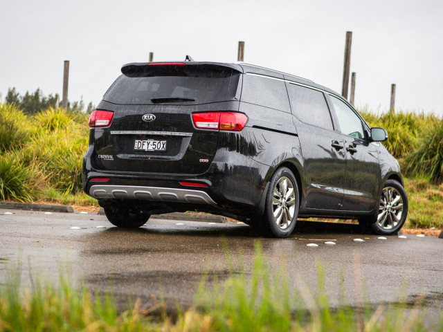 kia carnival pic #169750