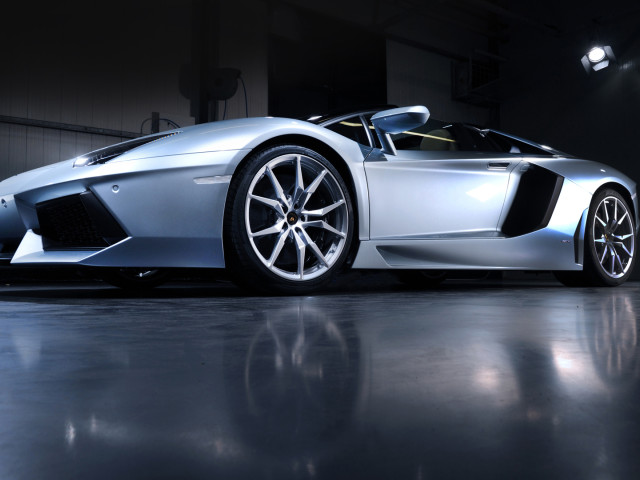 lamborghini aventador lp 700-4 roadster pic #109608