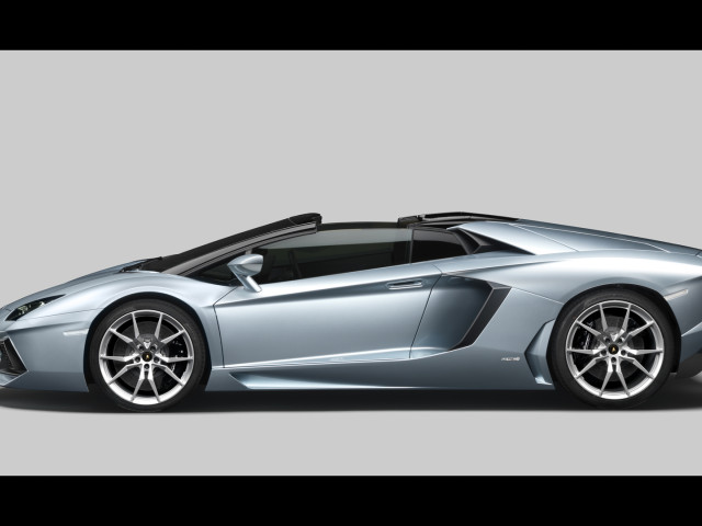 lamborghini aventador lp 700-4 roadster pic #109615