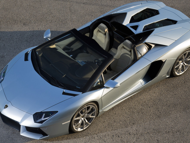 lamborghini aventador lp 700-4 roadster pic #109637