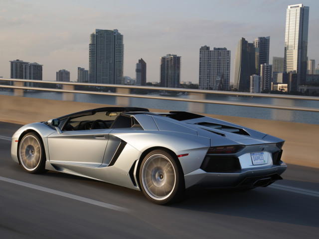 lamborghini aventador lp 700-4 roadster pic #109646