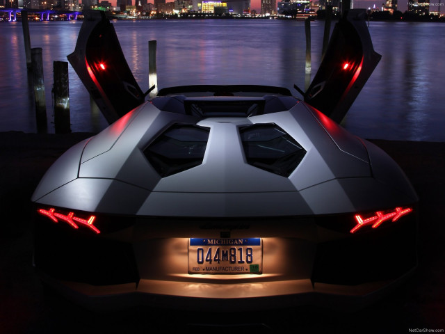 lamborghini aventador lp700-4 pic #148741