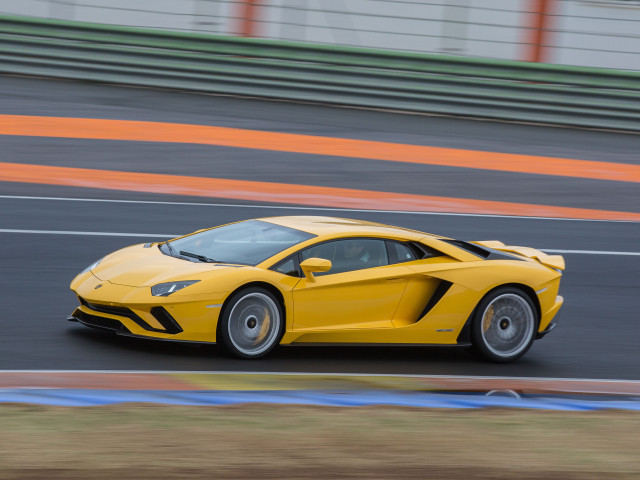 lamborghini aventador s pic #173811