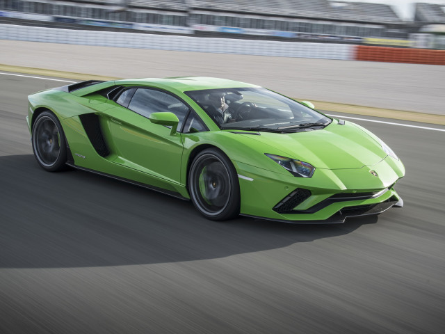 lamborghini aventador s pic #174579