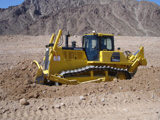 Komatsu D155AX