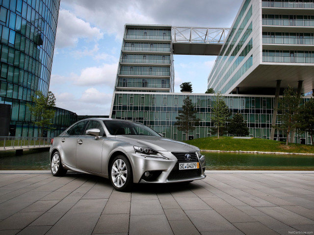 lexus is pic #159203