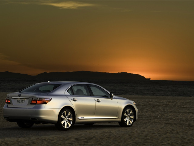 lexus ls600h l pic #43210