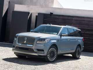 Lincoln Navigator