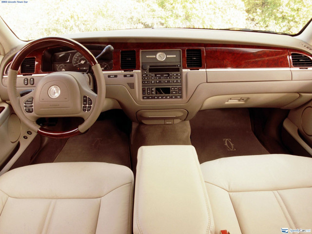 lincoln town car pic #7453