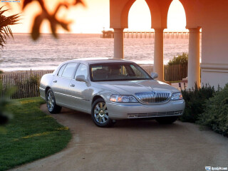 Lincoln Town Car