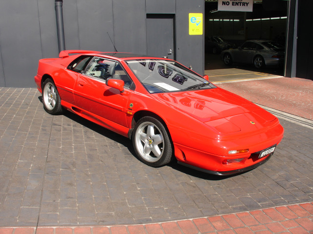 lotus esprit pic #37858