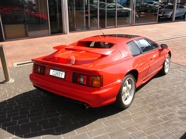 lotus esprit pic #37859