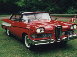Edsel Pacer