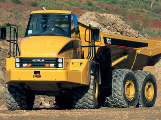 Caterpillar 730