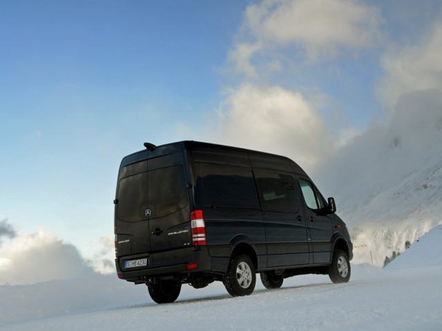 mercedes-benz sprinter pic #104665