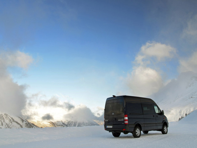 mercedes-benz sprinter pic #104666