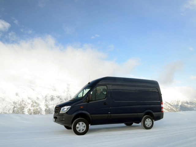 mercedes-benz sprinter pic #104678