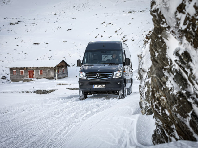 mercedes-benz sprinter pic #104685