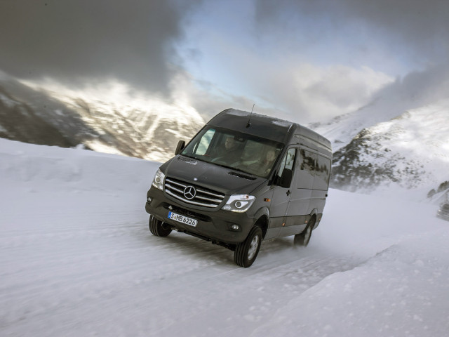 mercedes-benz sprinter pic #104735