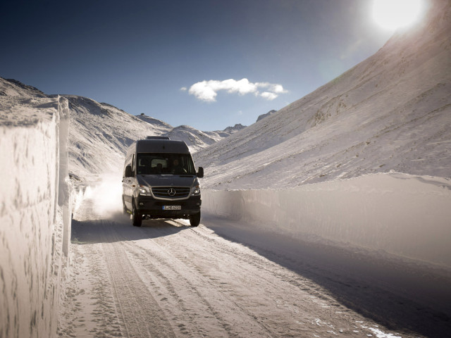 mercedes-benz sprinter pic #104739