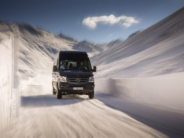 mercedes-benz sprinter pic #104741