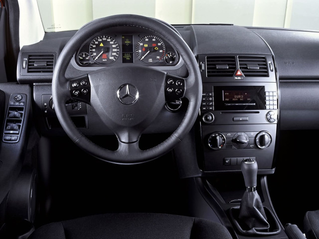 mercedes-benz a-class pic #10723