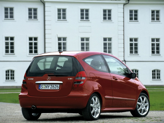 mercedes-benz a-class pic #10739