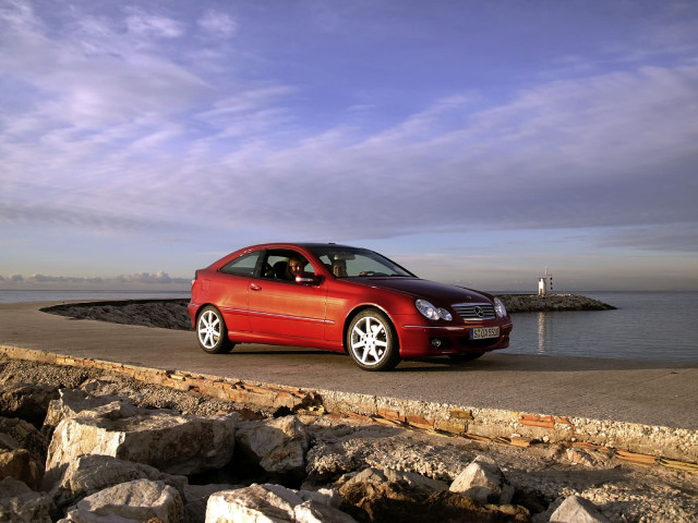 mercedes-benz c-class coupe pic #10857