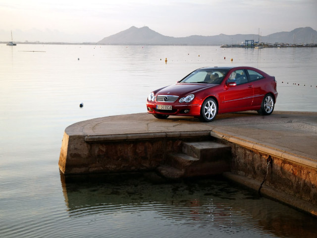 mercedes-benz c-class coupe pic #10858