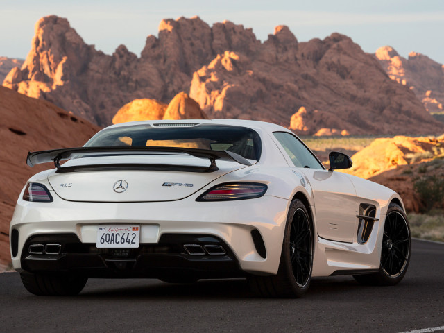 mercedes-benz sls amg coupe black series pic #109256