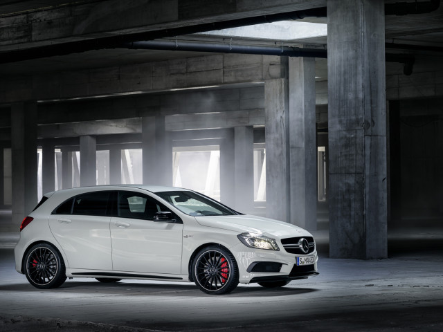 mercedes-benz a 45 amg pic #109304