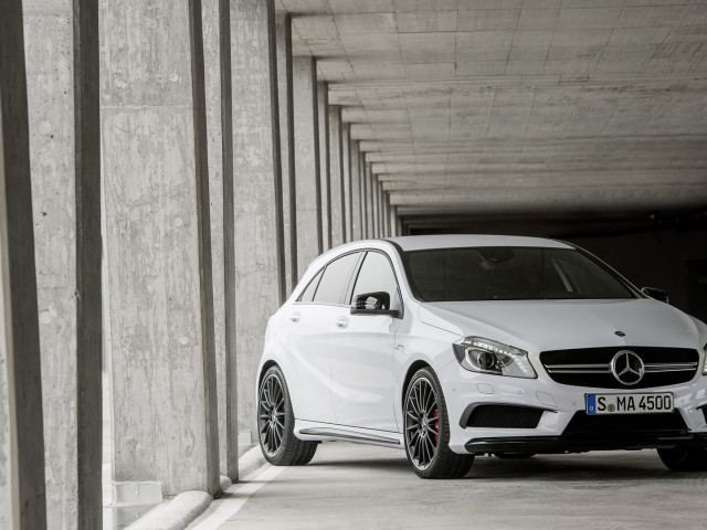 mercedes-benz a 45 amg pic #109308