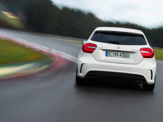 mercedes-benz a 45 amg pic #109313