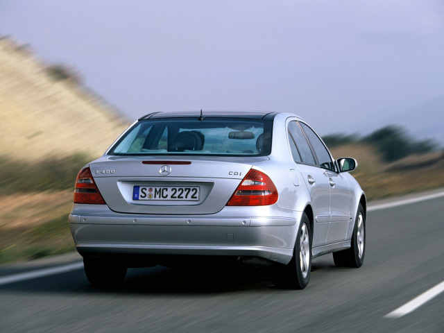 mercedes-benz e-class pic #11122