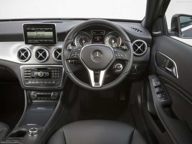 mercedes-benz gla uk-version pic #114883