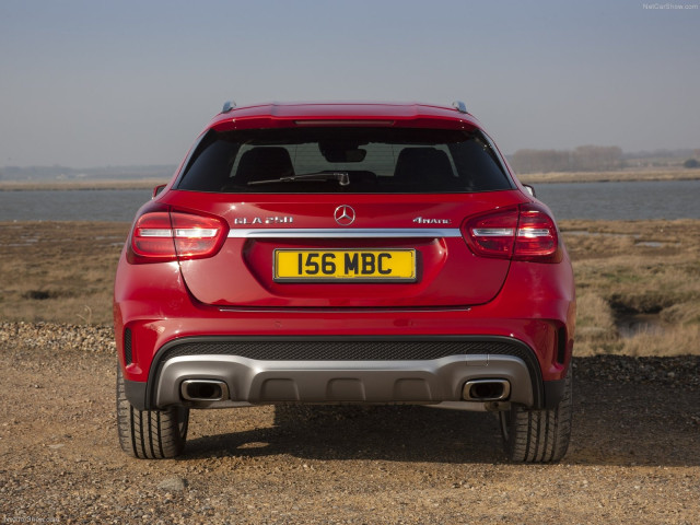 mercedes-benz gla uk-version pic #114885