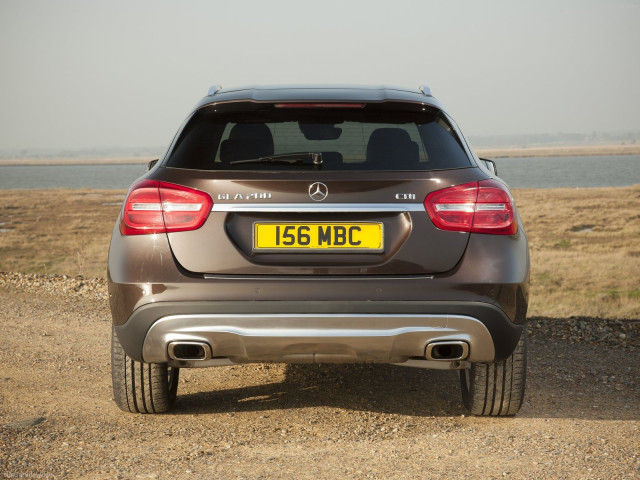 mercedes-benz gla uk-version pic #114886