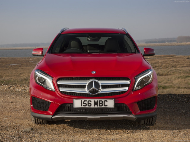 mercedes-benz gla uk-version pic #114890